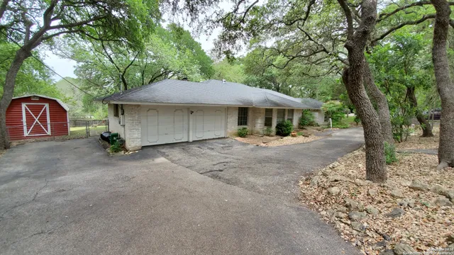 $2,800 | 9349 Blazing Star Trail, San Antonio, TX 78266