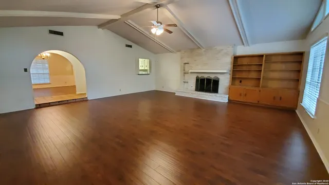 $2,800 | 9349 Blazing Star Trail, San Antonio, TX 78266