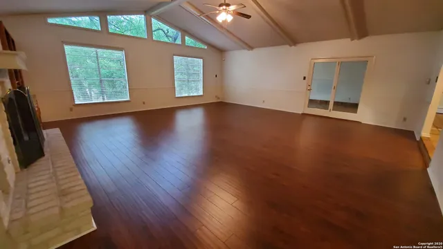 $2,800 | 9349 Blazing Star Trail, San Antonio, TX 78266