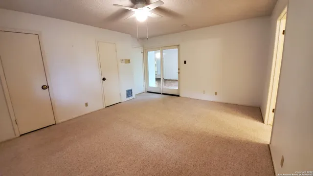 $2,800 | 9349 Blazing Star Trail, San Antonio, TX 78266