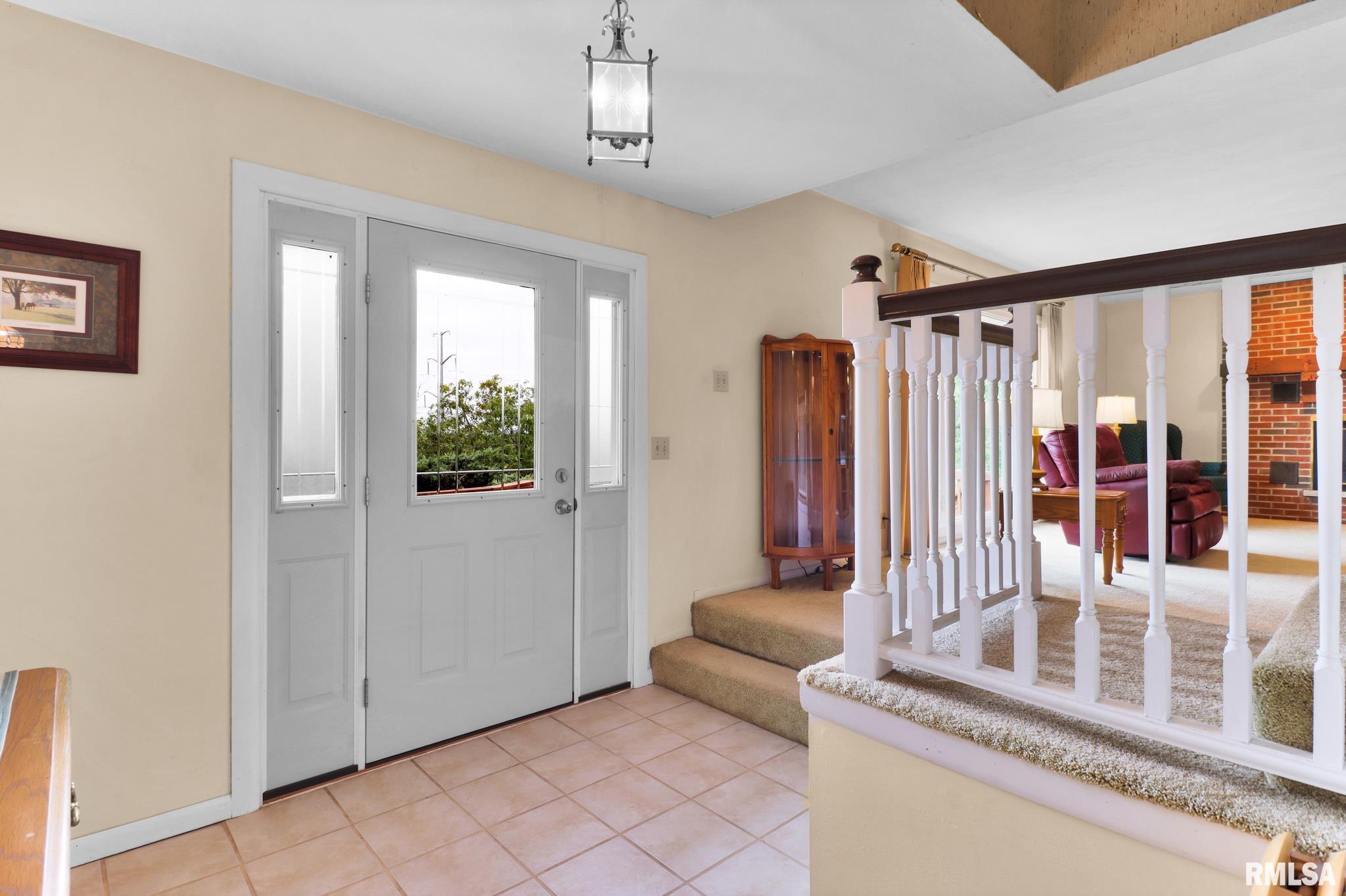14101 North Ivy Lake Road Chillicothe, IL 61523 - Photo 3 of 42 Gallery Image 3