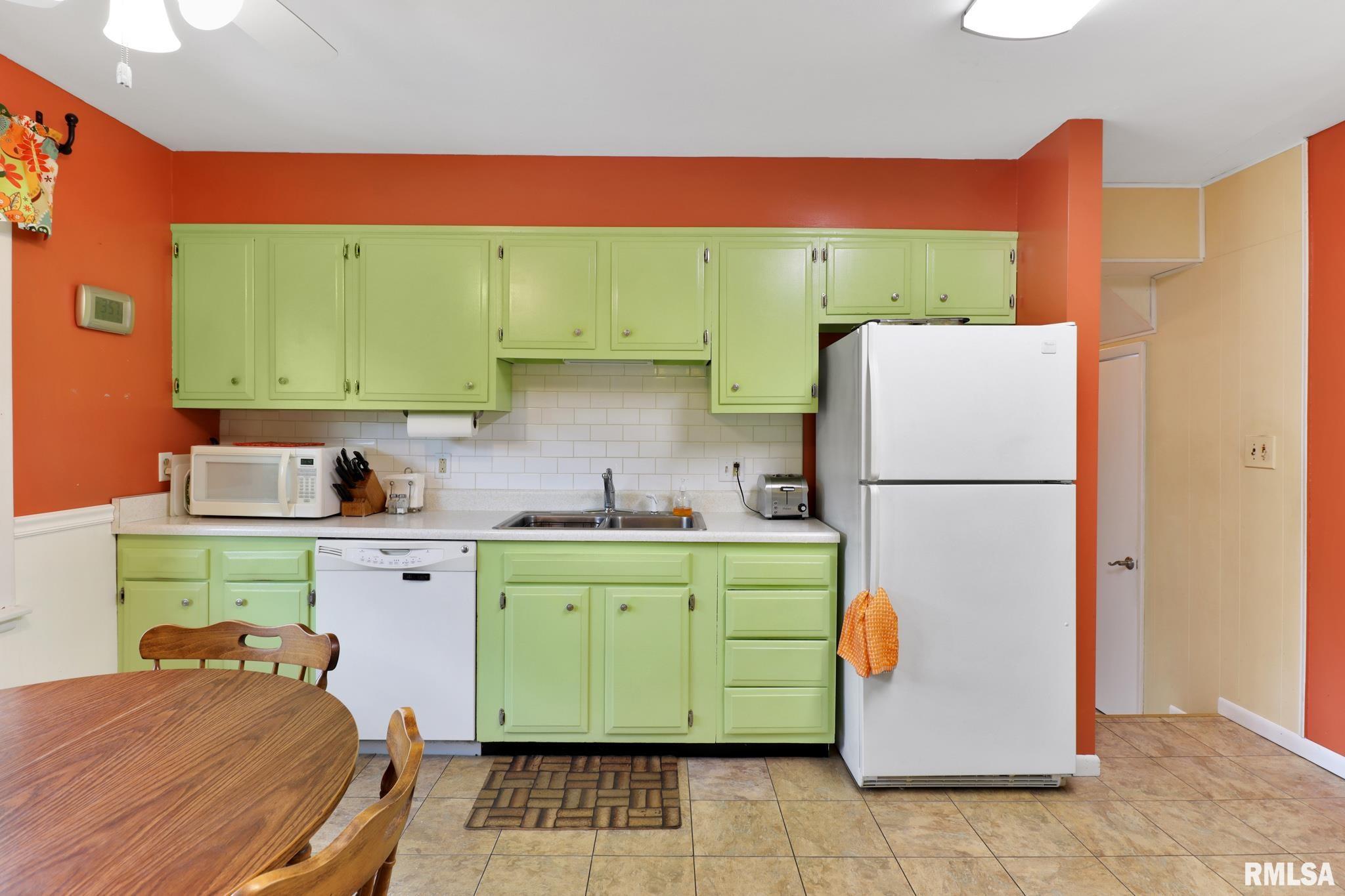 14101 North Ivy Lake Road Chillicothe, IL 61523 - Photo 8 of 42 Gallery Image 8