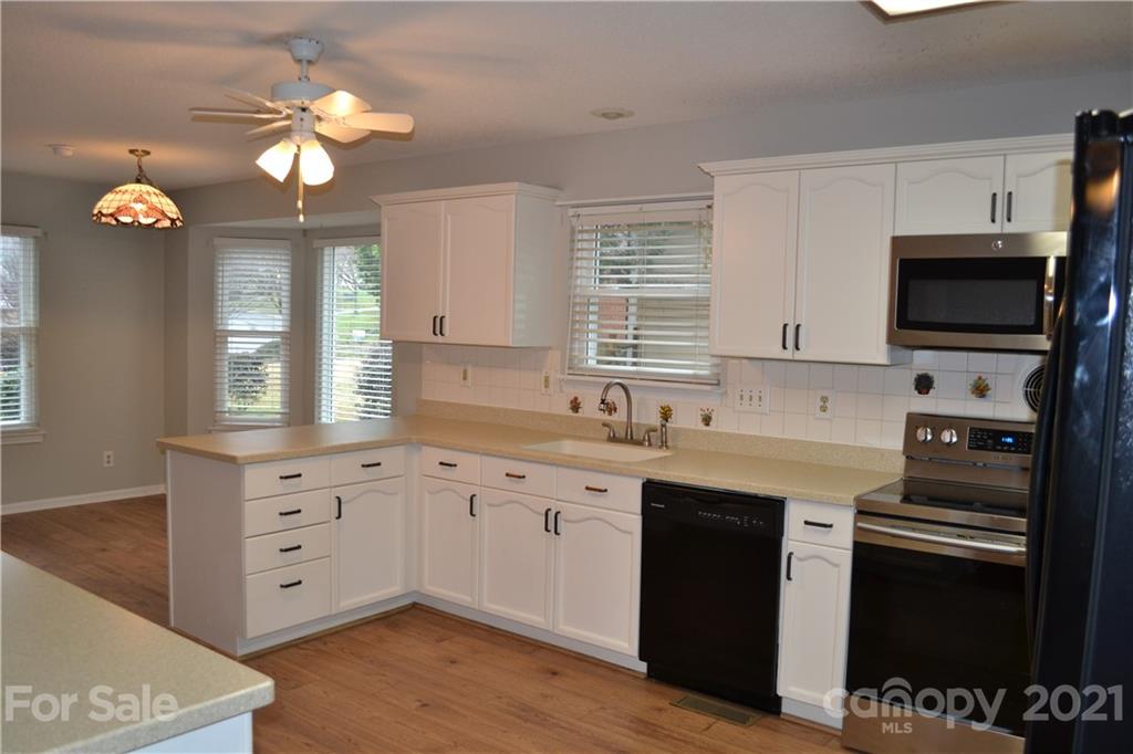 380 Reed Creek Road Mooresville, NC 28117 - Photo 8 of 35 Gallery Image 8