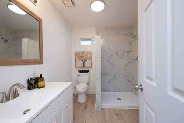 $389,999 | 5356 North Bond Street, Fresno, CA 93710