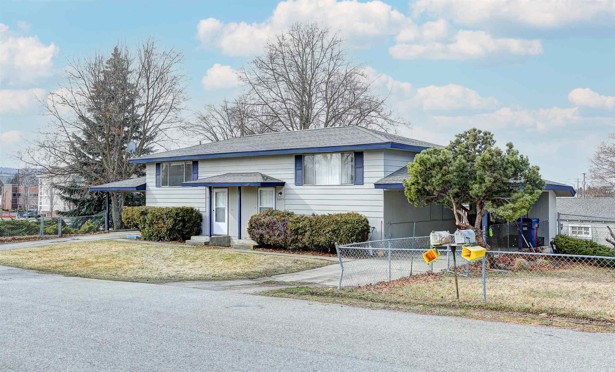 1605 North Willow Road Spokane Valley, WA 99206 - Photo 2 of 34 Gallery Image 2