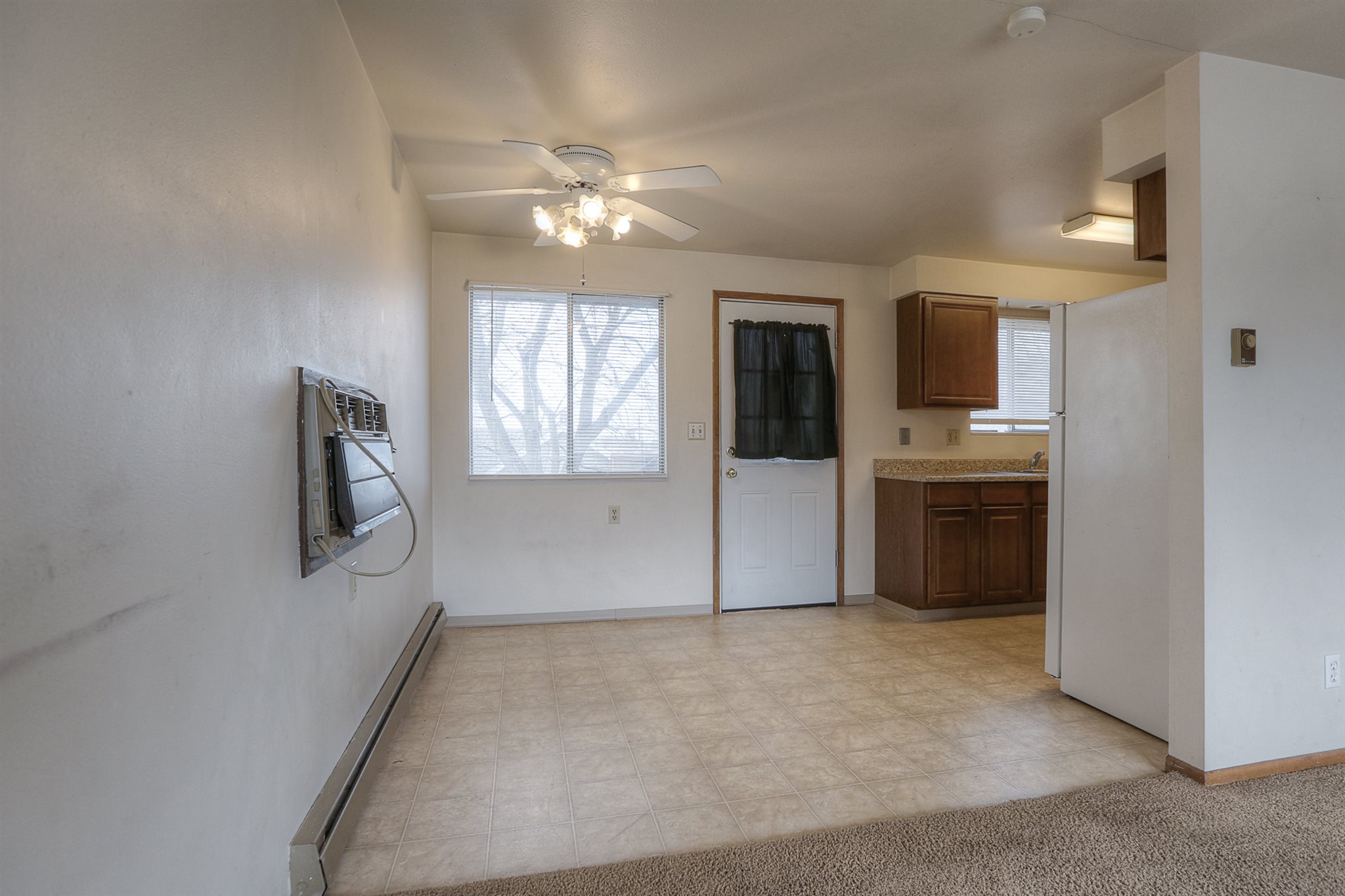 1605 North Willow Road Spokane Valley, WA 99206 - Photo 5 of 34 Gallery Image 5