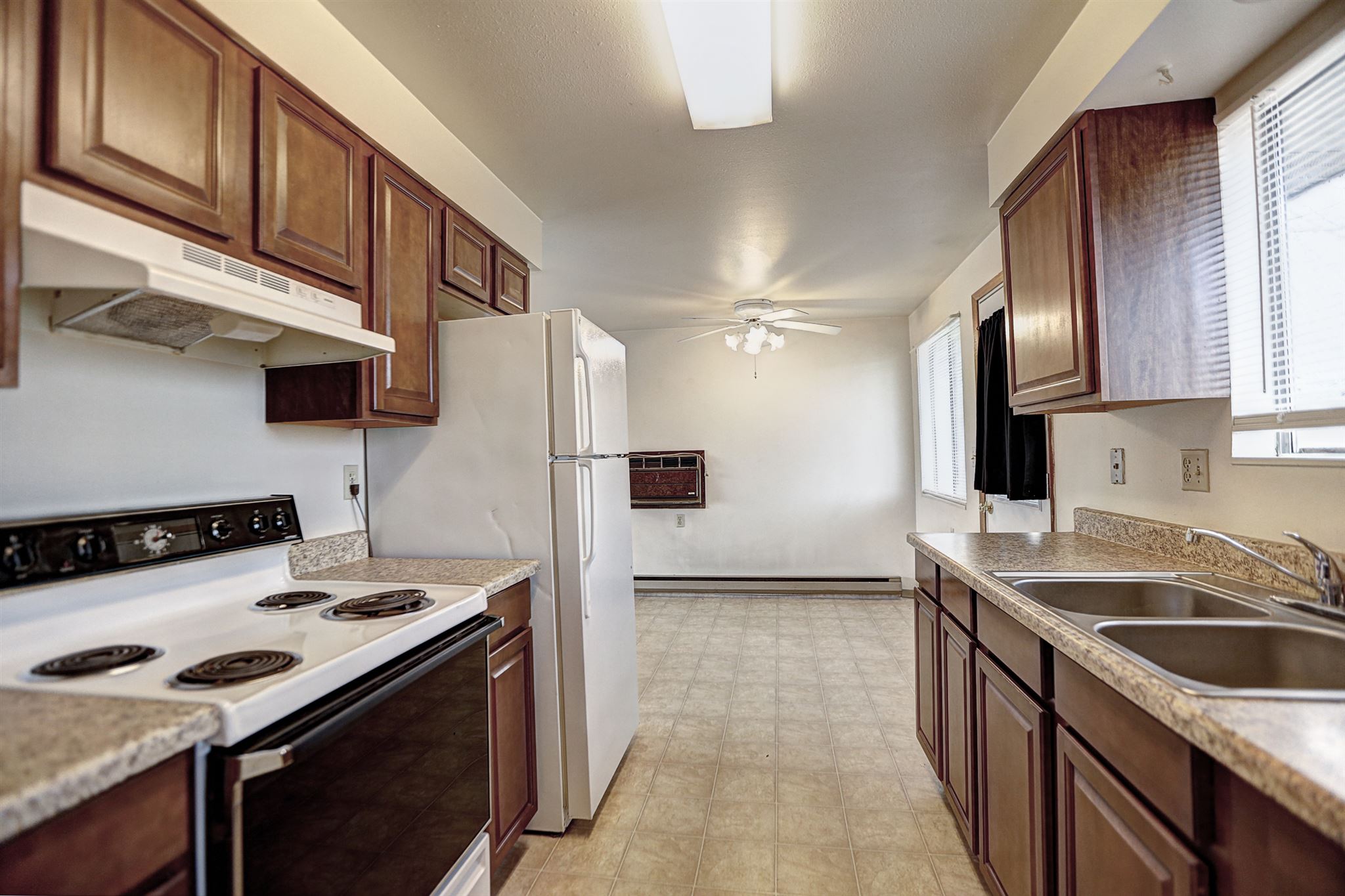 1605 North Willow Road Spokane Valley, WA 99206 - Photo 8 of 34 Gallery Image 8