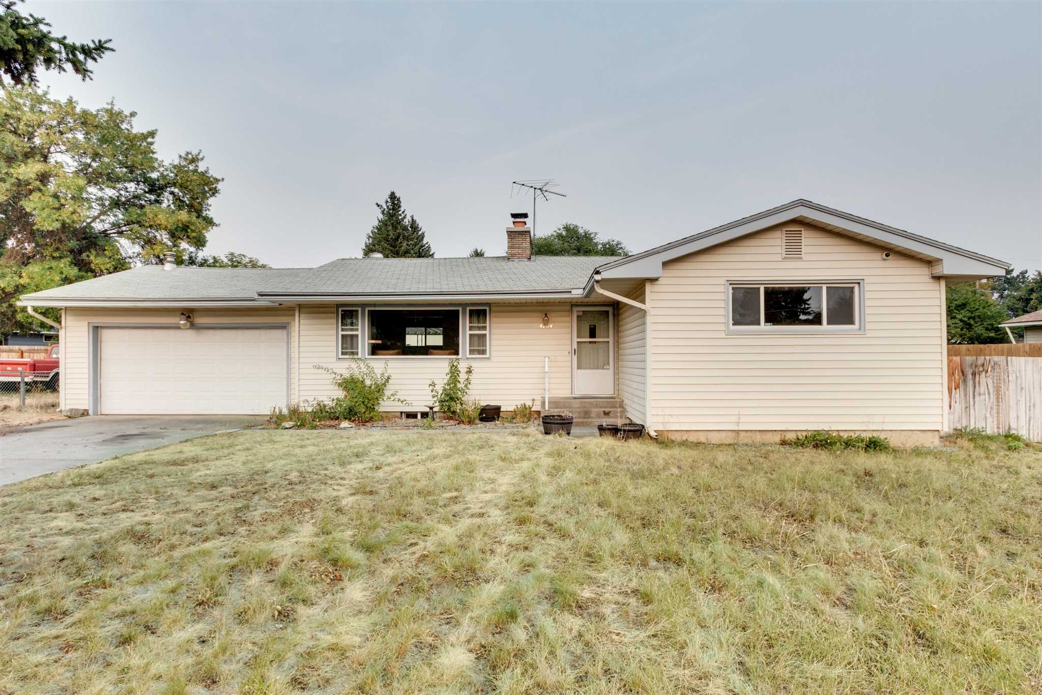 4704 North Progress Road Spokane Valley, WA 99216 - Photo 1 of 25 Gallery Image 1
