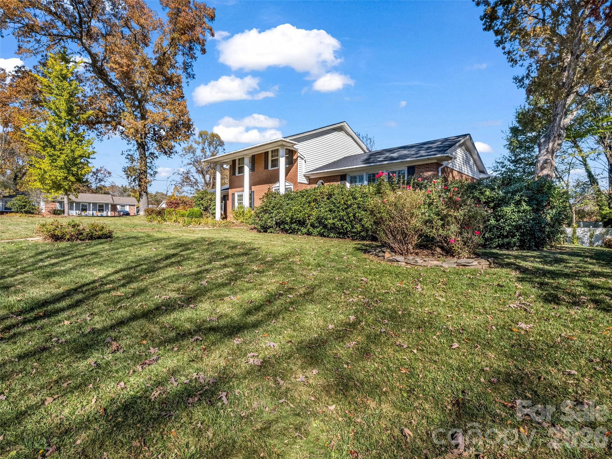 101 Bent Creek Ranch Road Asheville, NC 28806 - Photo 3 of 48