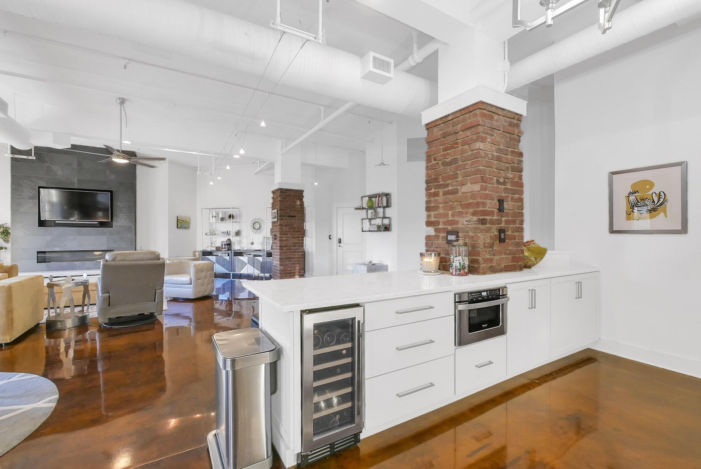 800 Market Street, Unit 320 Chattanooga, TN 37402 - Photo 15 of 45 23-P1660882