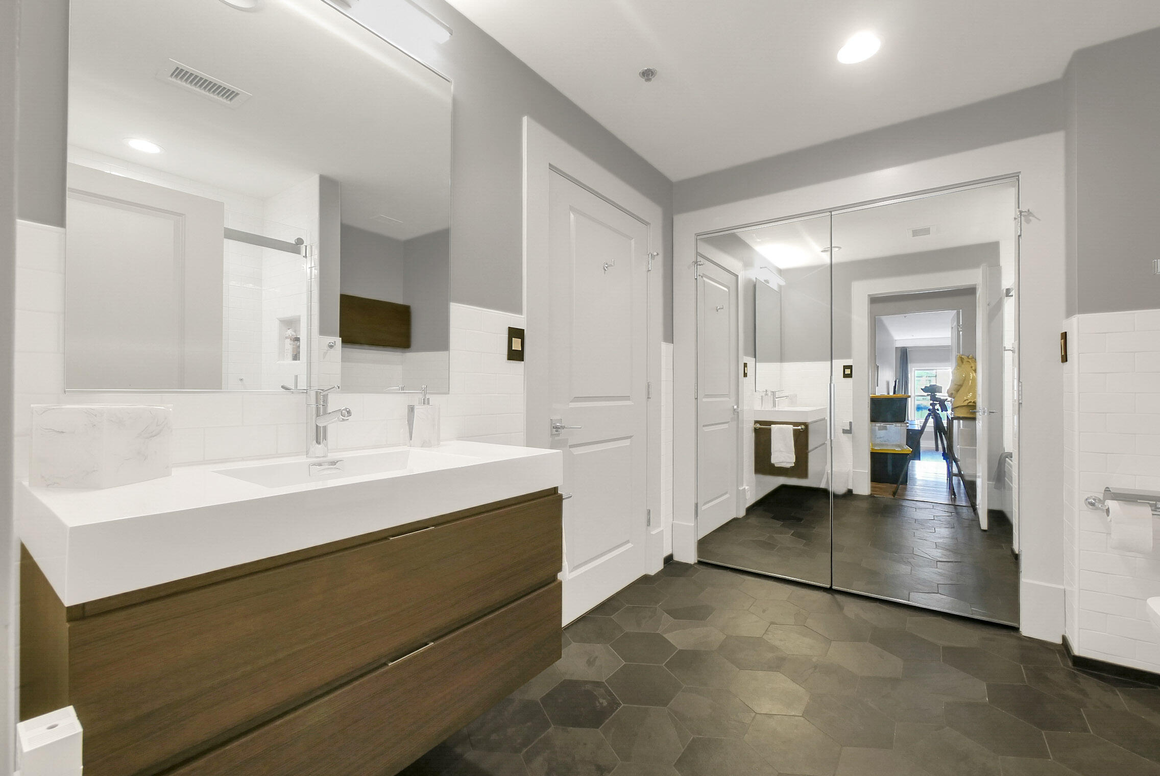 800 Market Street, Unit 320 Chattanooga, TN 37402 - Photo 18 of 45 16-P1660807