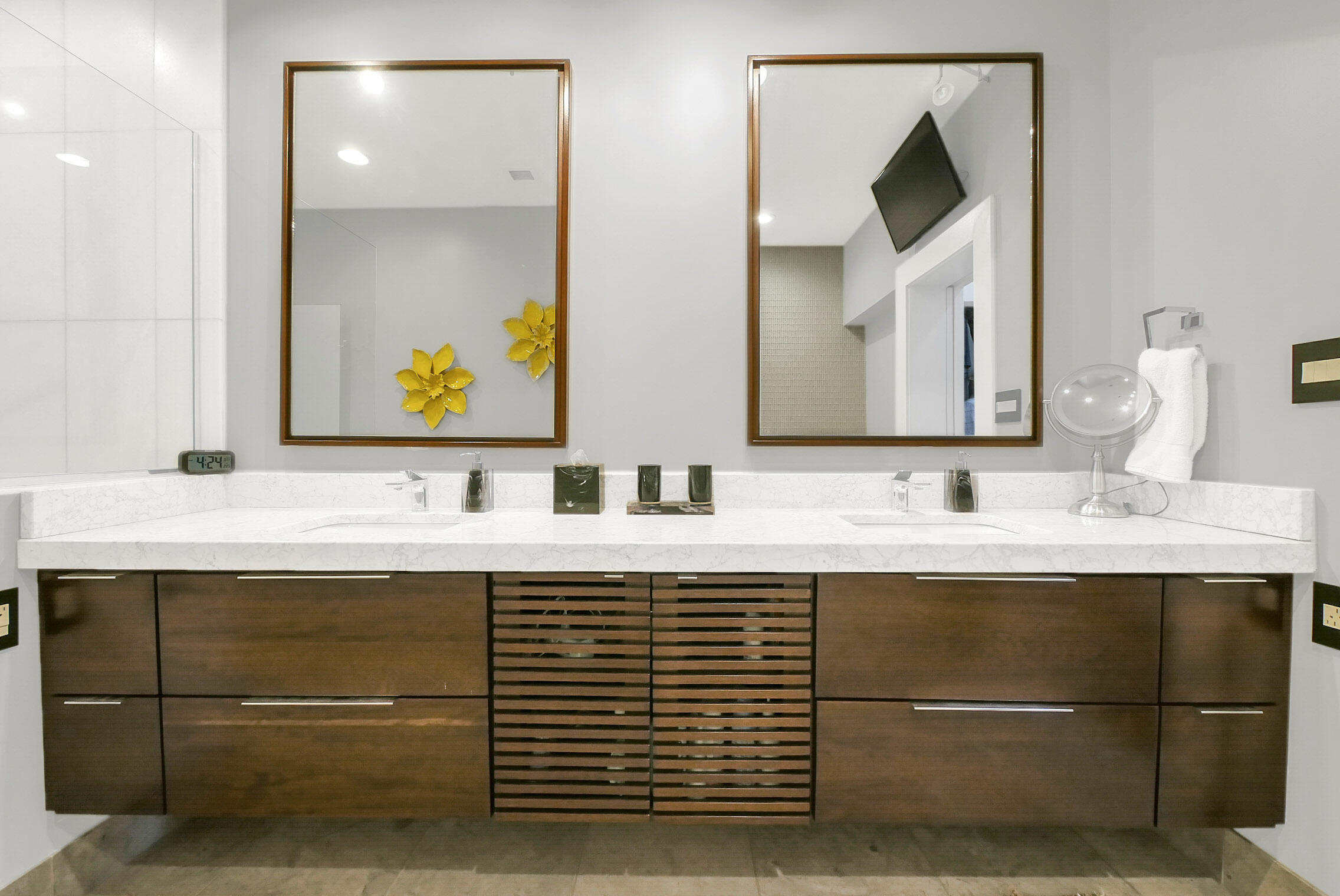 800 Market Street, Unit 320 Chattanooga, TN 37402 - Photo 26 of 45 8-P1660762