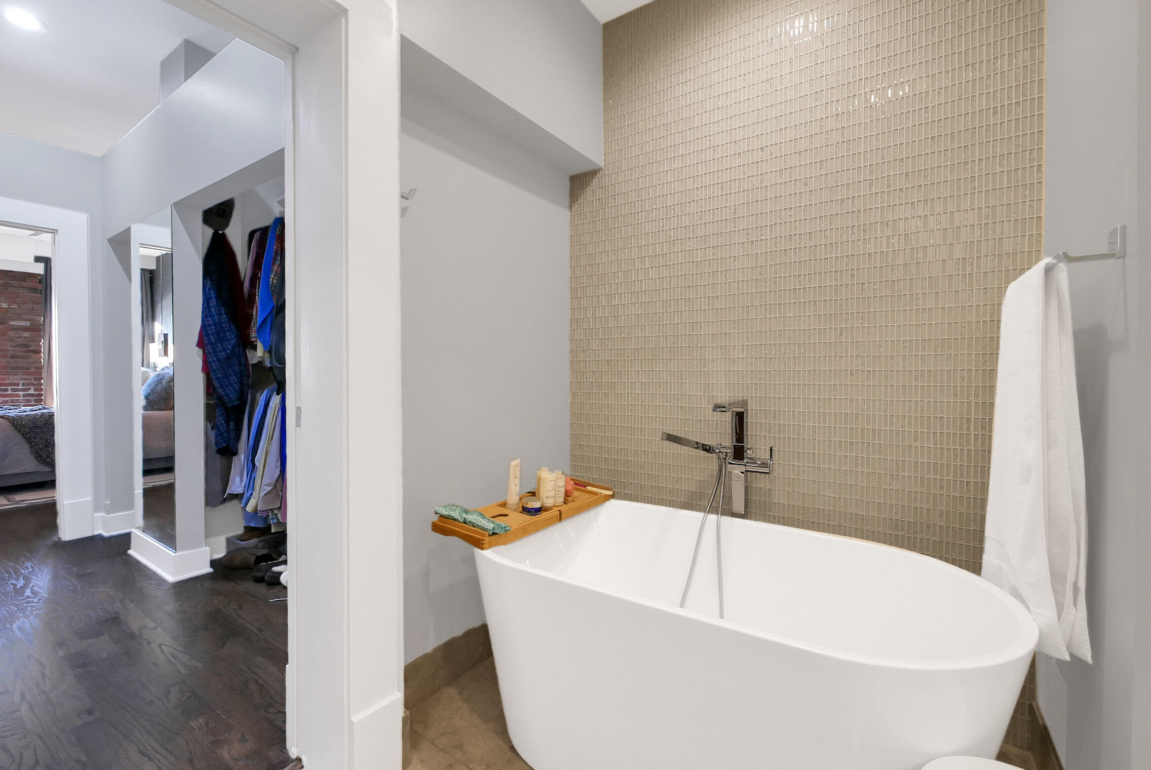 800 Market Street, Unit 320 Chattanooga, TN 37402 - Photo 27 of 45 7-P1660757