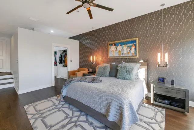 $899,000 | 800 Market Street, Unit 320, Chattanooga, TN 37402