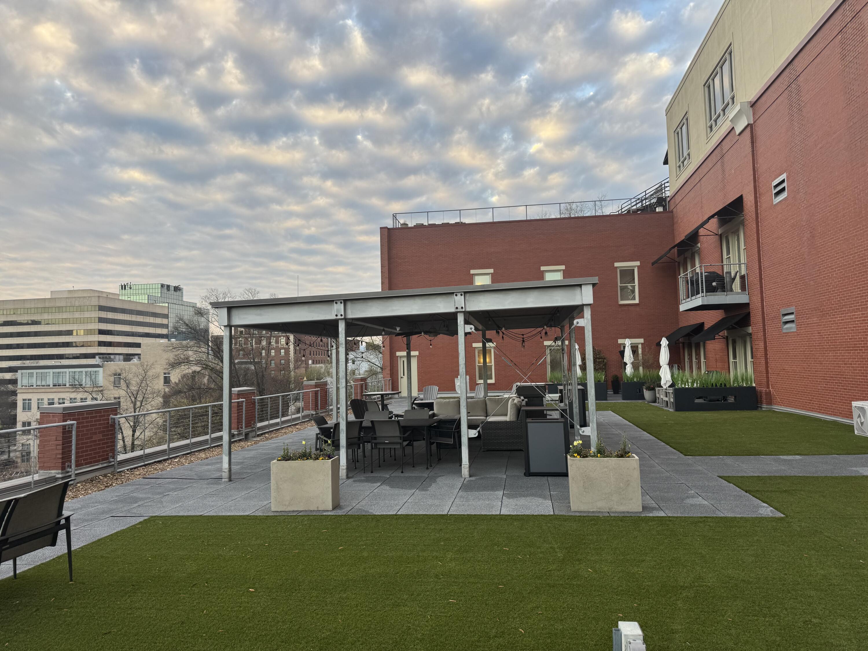 800 Market Street, Unit 320 Chattanooga, TN 37402 - Photo 44 of 45 IMG_3796