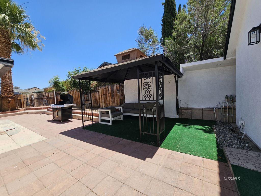 413 Veada Avenue Ridgecrest, CA 93555 - Photo 6 of 20
