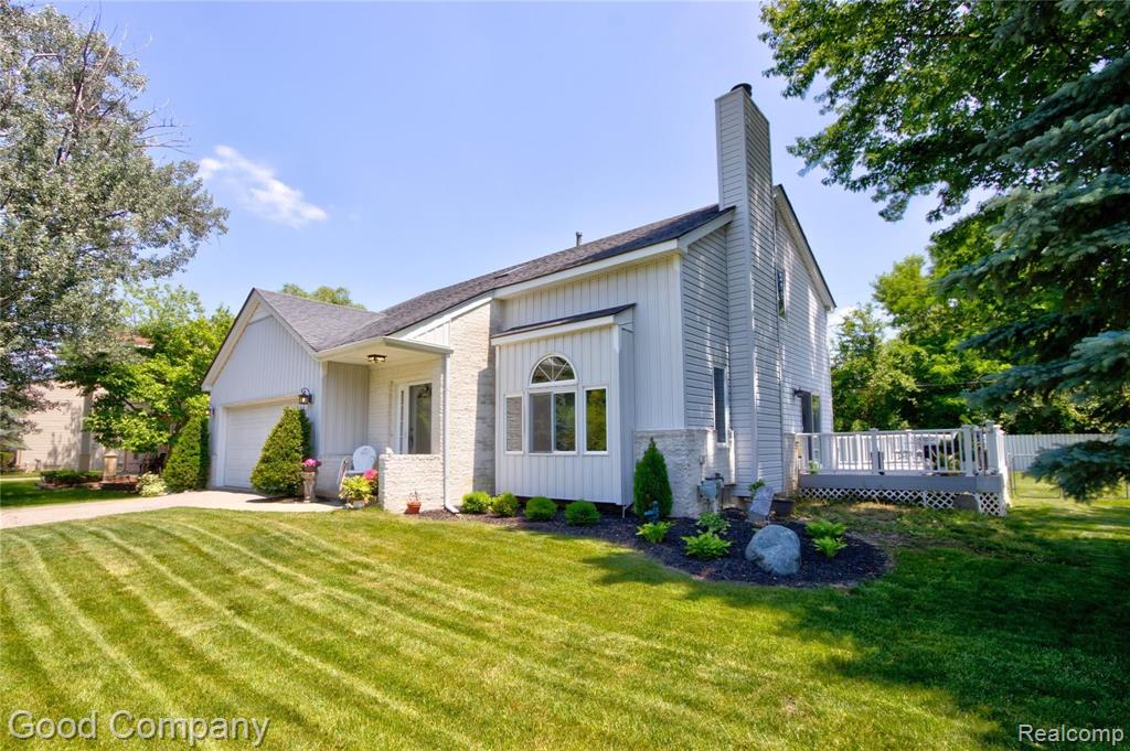 21642 Ruth Street Farmington Hills, MI 48336 - Photo 41 of 51