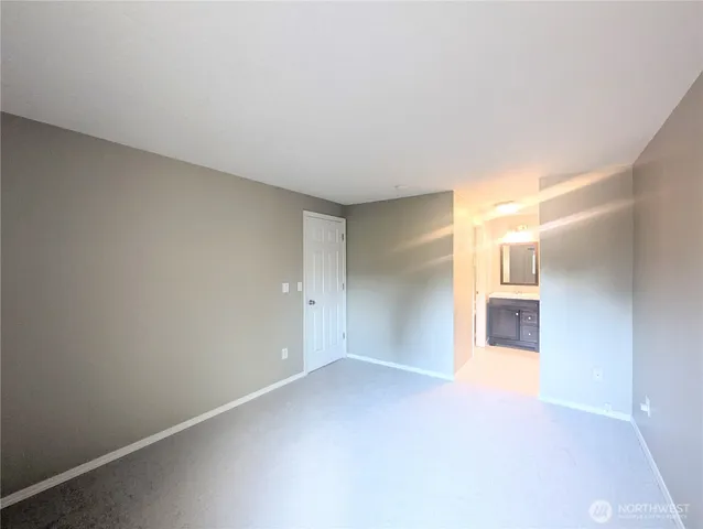 $1,850 | 19853 25th Avenue Northeast, Unit 116, Shoreline, WA 98155