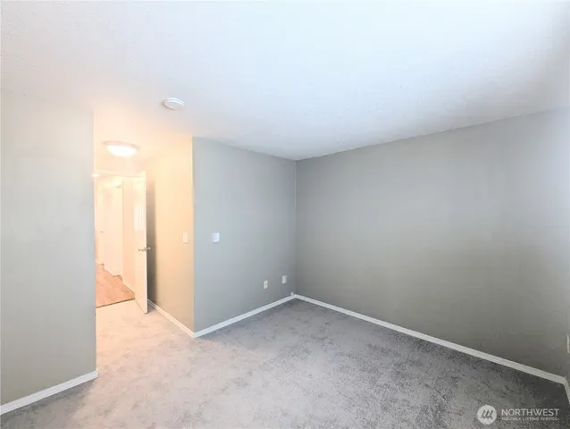 $1,850 | 19853 25th Avenue Northeast, Unit 116, Shoreline, WA 98155