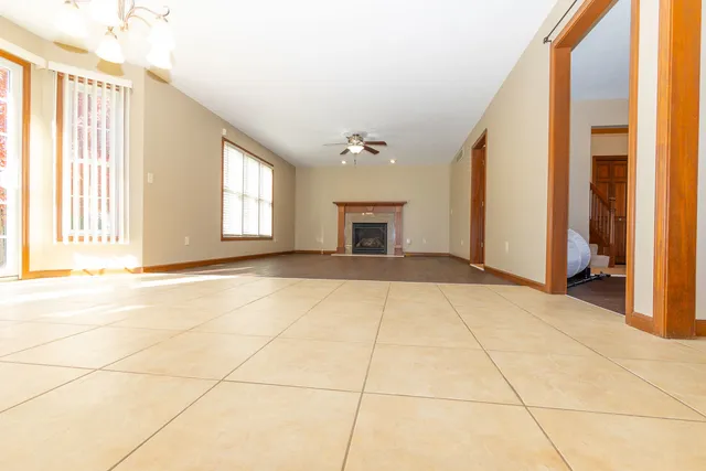 $399,900 | 1307 Longford Lane, Bloomington, IL 61704