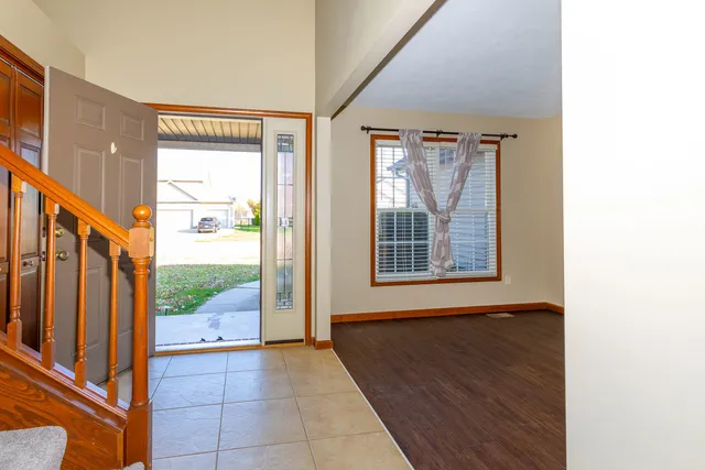 $399,900 | 1307 Longford Lane, Bloomington, IL 61704