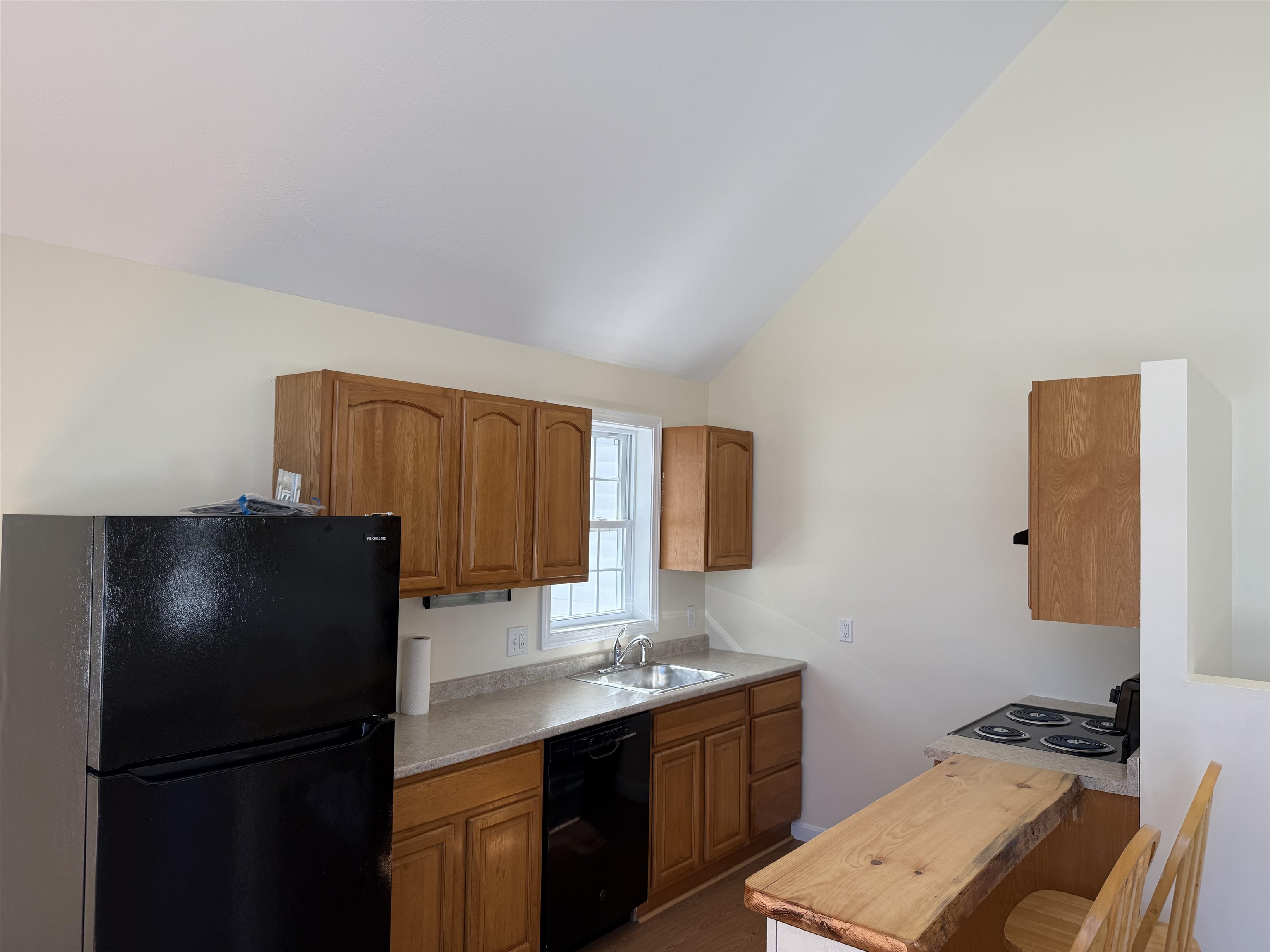 276 Fremont Road Chester, NH 03036 - Photo 1 of 10