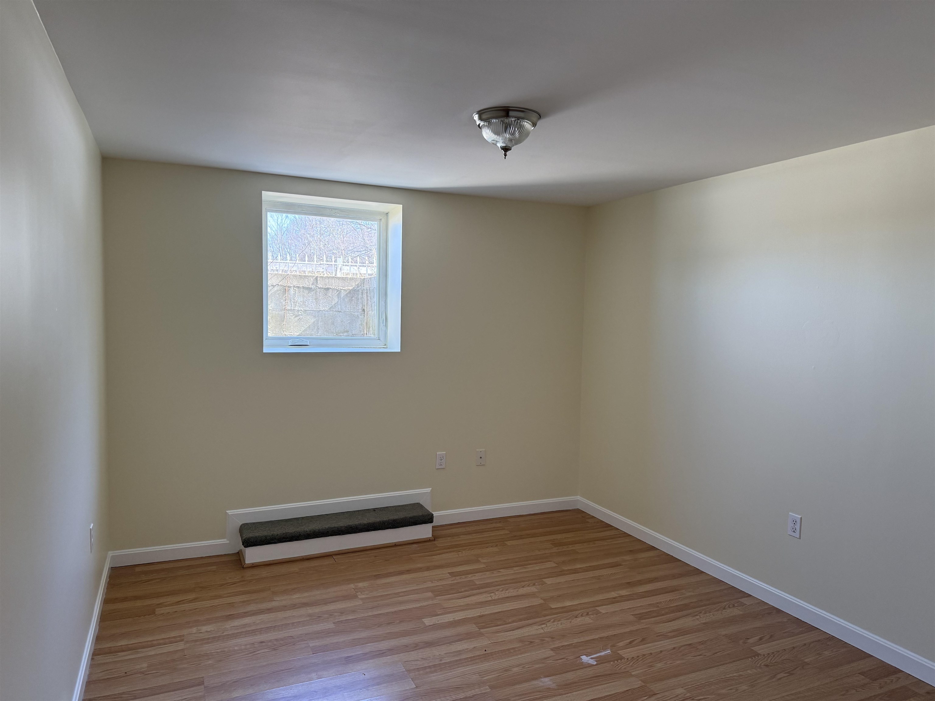 276 Fremont Road Chester, NH 03036 - Photo 8 of 10