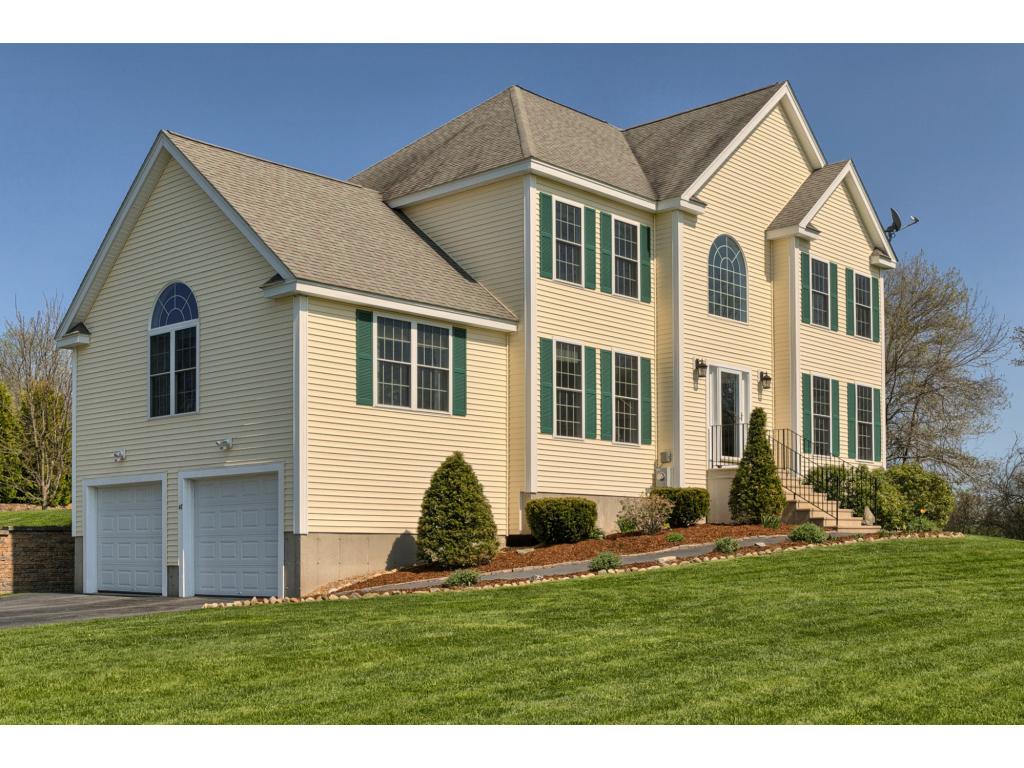 47 Currier Road Pelham, NH 03076 - Photo 1 of 36