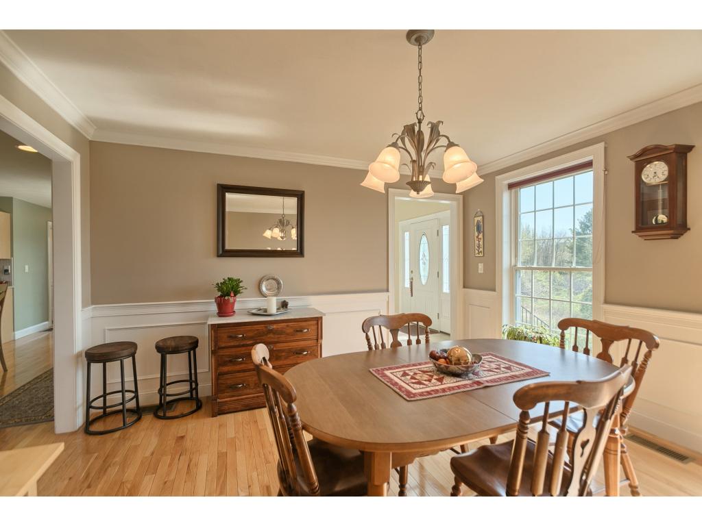 47 Currier Road Pelham, NH 03076 - Photo 15 of 36