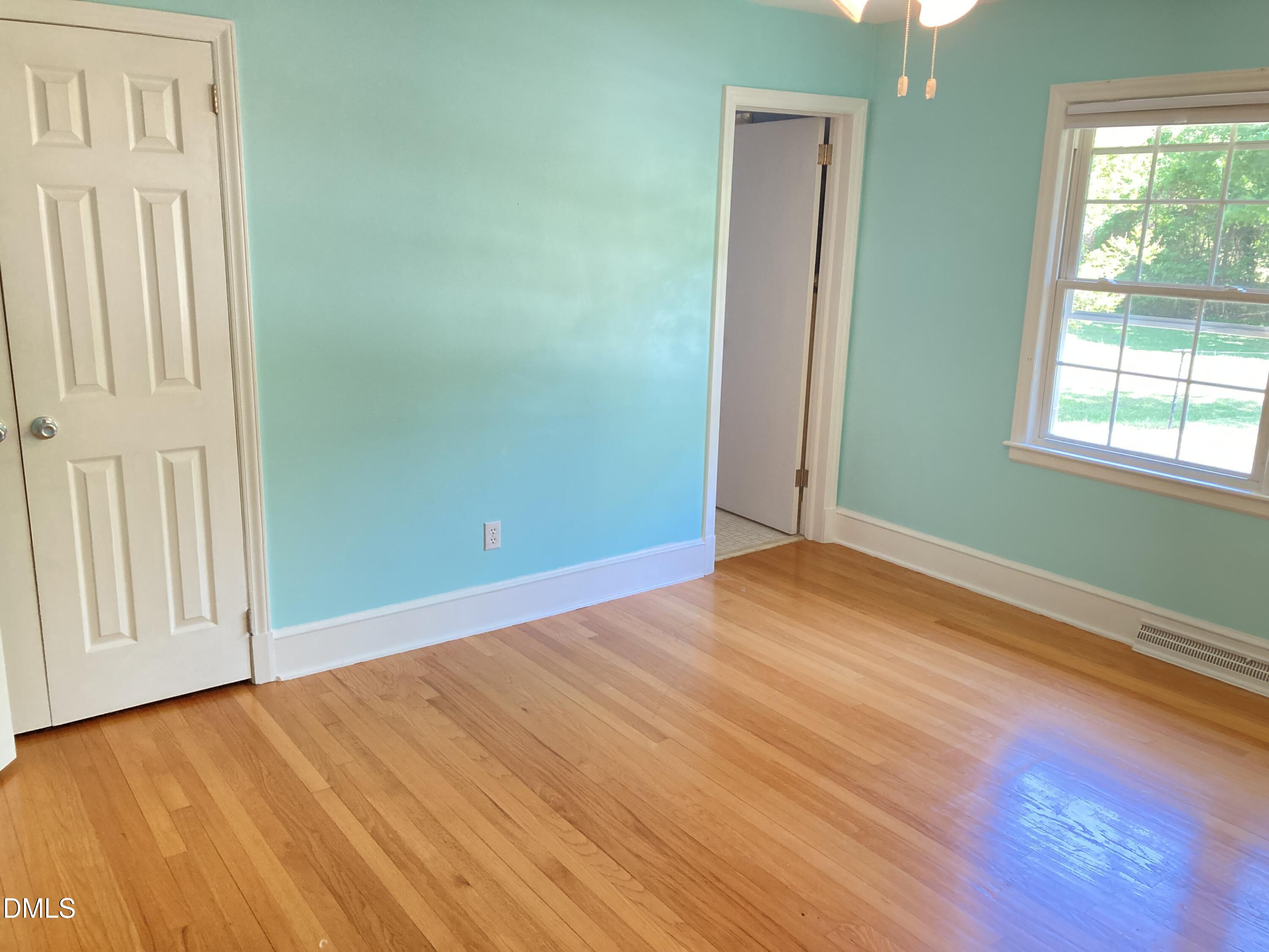 619 South Fifth Street Mebane, NC 27302 - Photo 30 of 58 IMG_9575