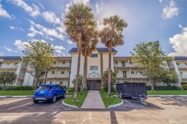 $149,000 | 4595 Chancellor Street Northeast, Unit 105, St. Petersburg, FL 33703