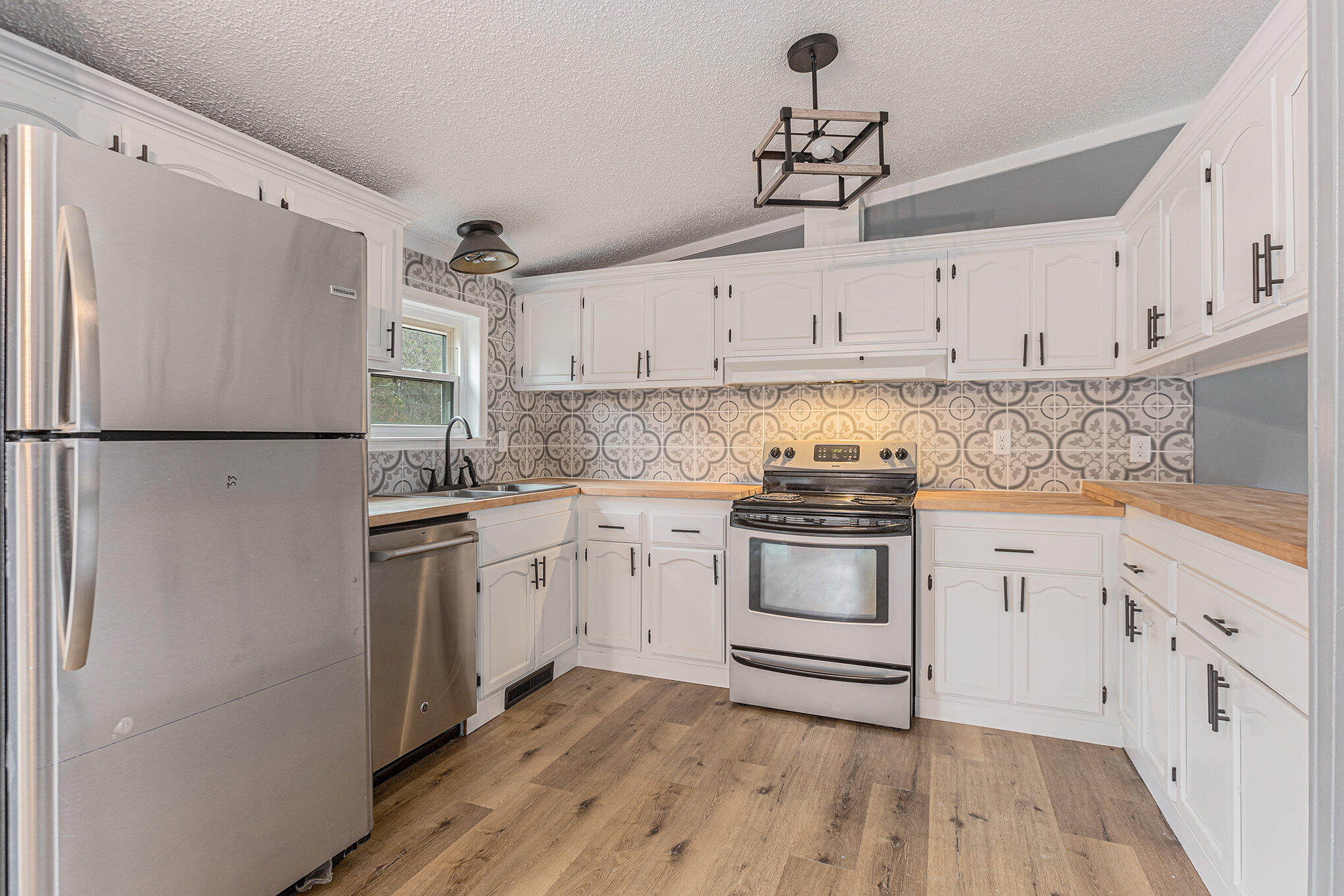 19332 1 Mile Road Morley, MI 49336 - Photo 6 of 23 009_1_mile_15