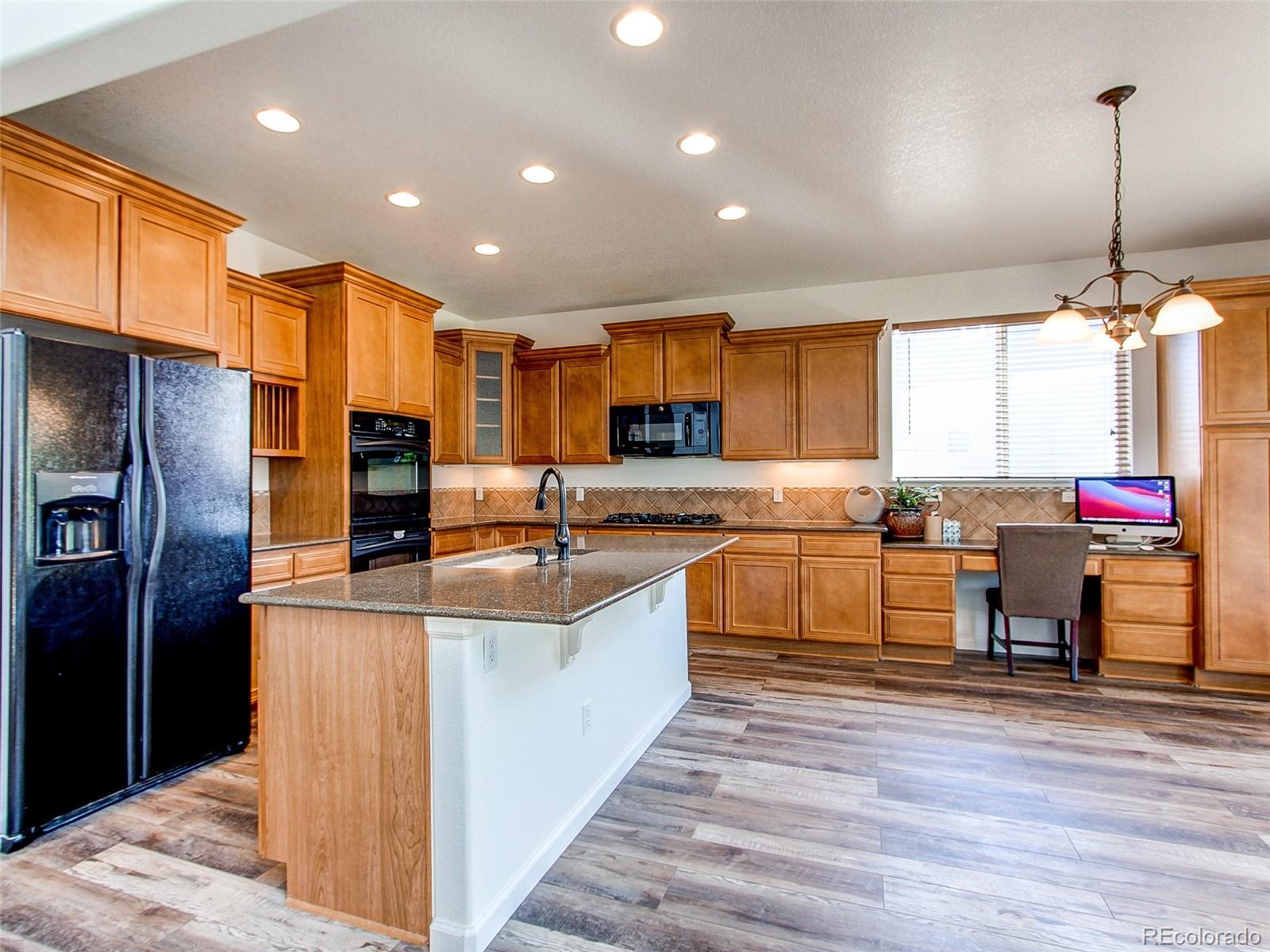 4366 Ivycrest Point Highlands Ranch, CO 80130 - Photo 11 of 39 Gallery Image 11