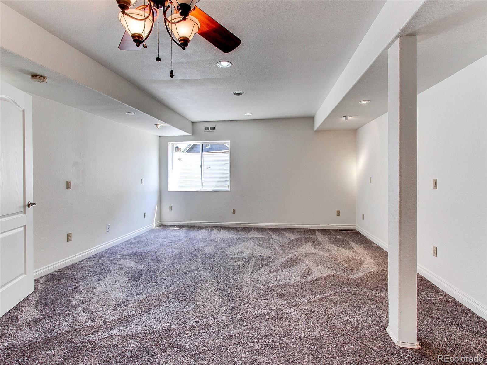 4366 Ivycrest Point Highlands Ranch, CO 80130 - Photo 31 of 39 Gallery Image 31