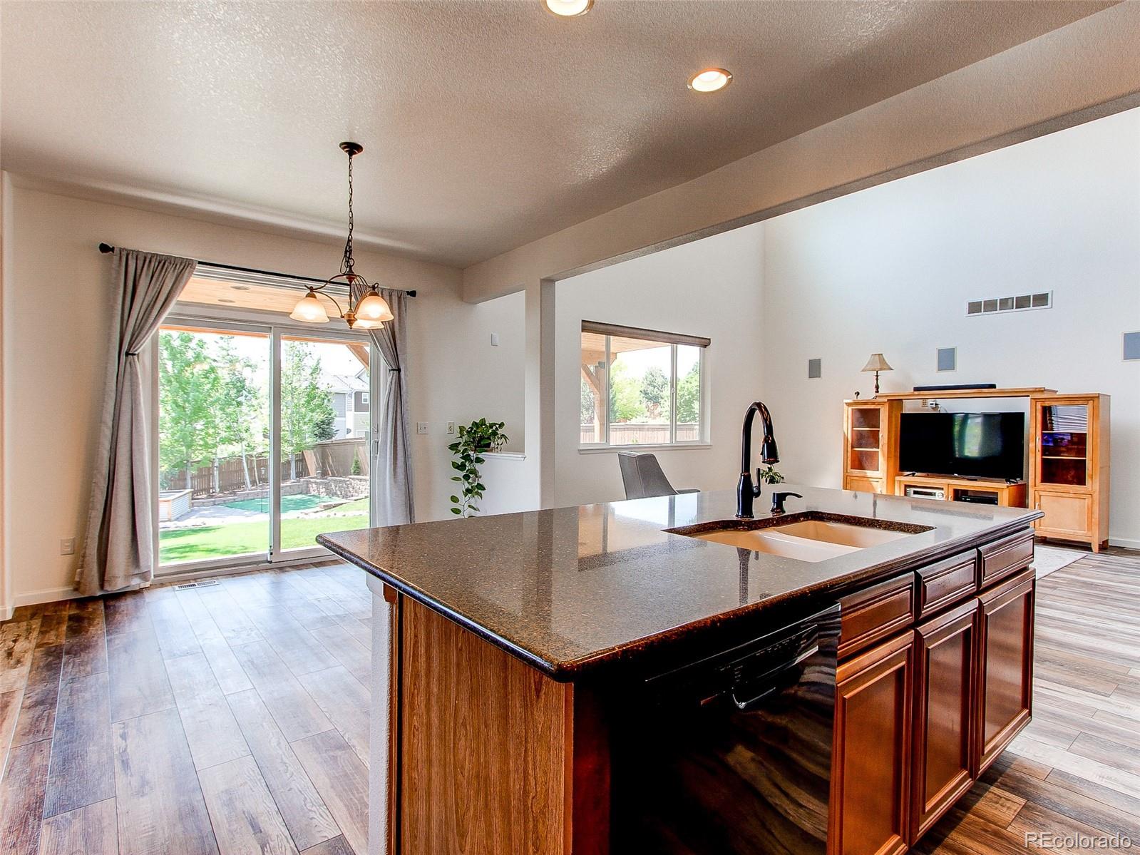 4366 Ivycrest Point Highlands Ranch, CO 80130 - Photo 10 of 39 Gallery Image 10