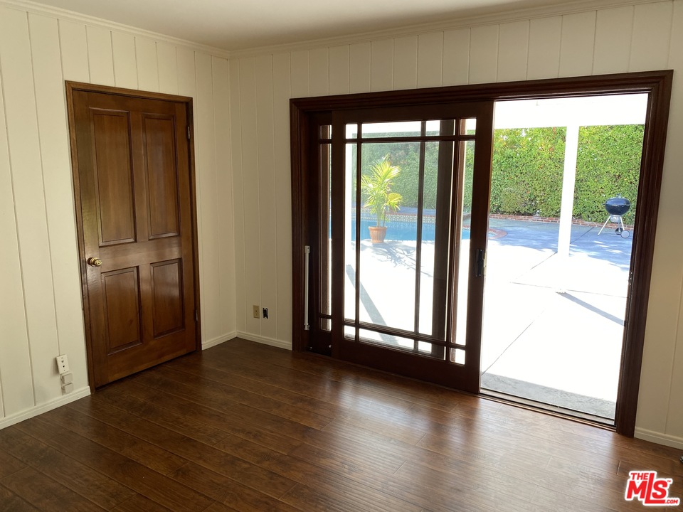 4157 Bon Homme Road Calabasas, CA 91302 - Photo 5 of 22