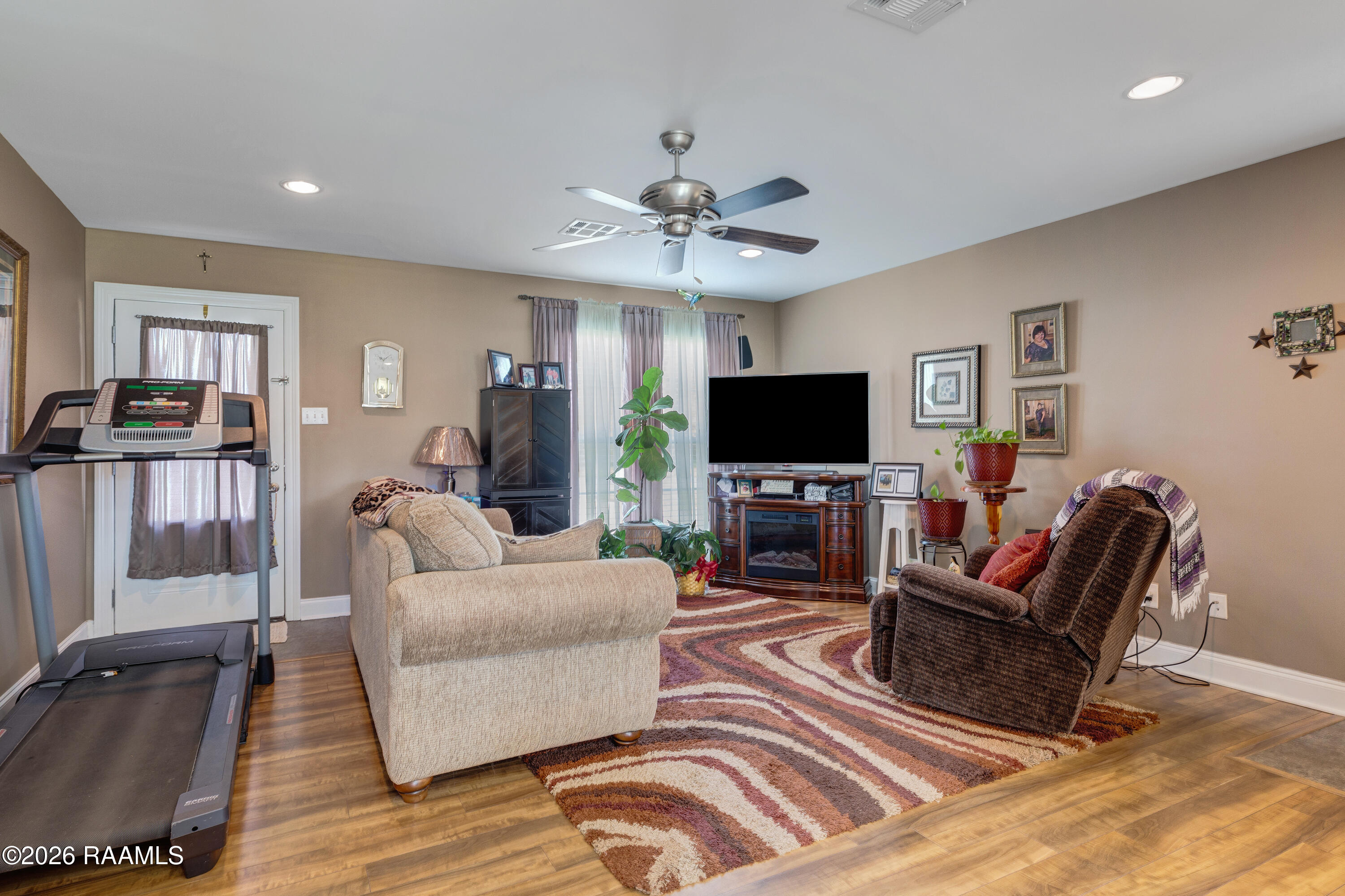 108 Marjorie Street Rayne, LA 70578 - Photo 2 of 15 108 Marjorie Rayne-2