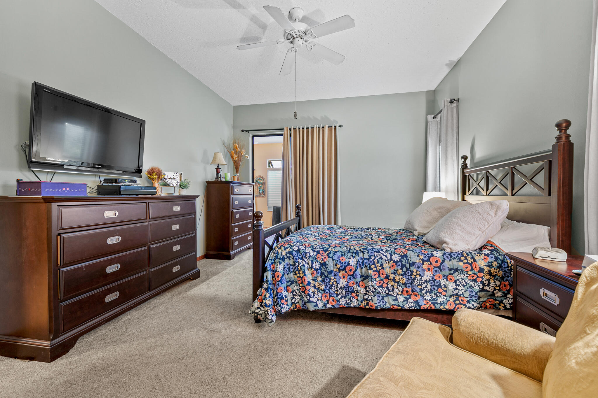 3916 Hunters Ridge Way Titusville, FL 32796 - Photo 11 of 35 3916 Master bedroom