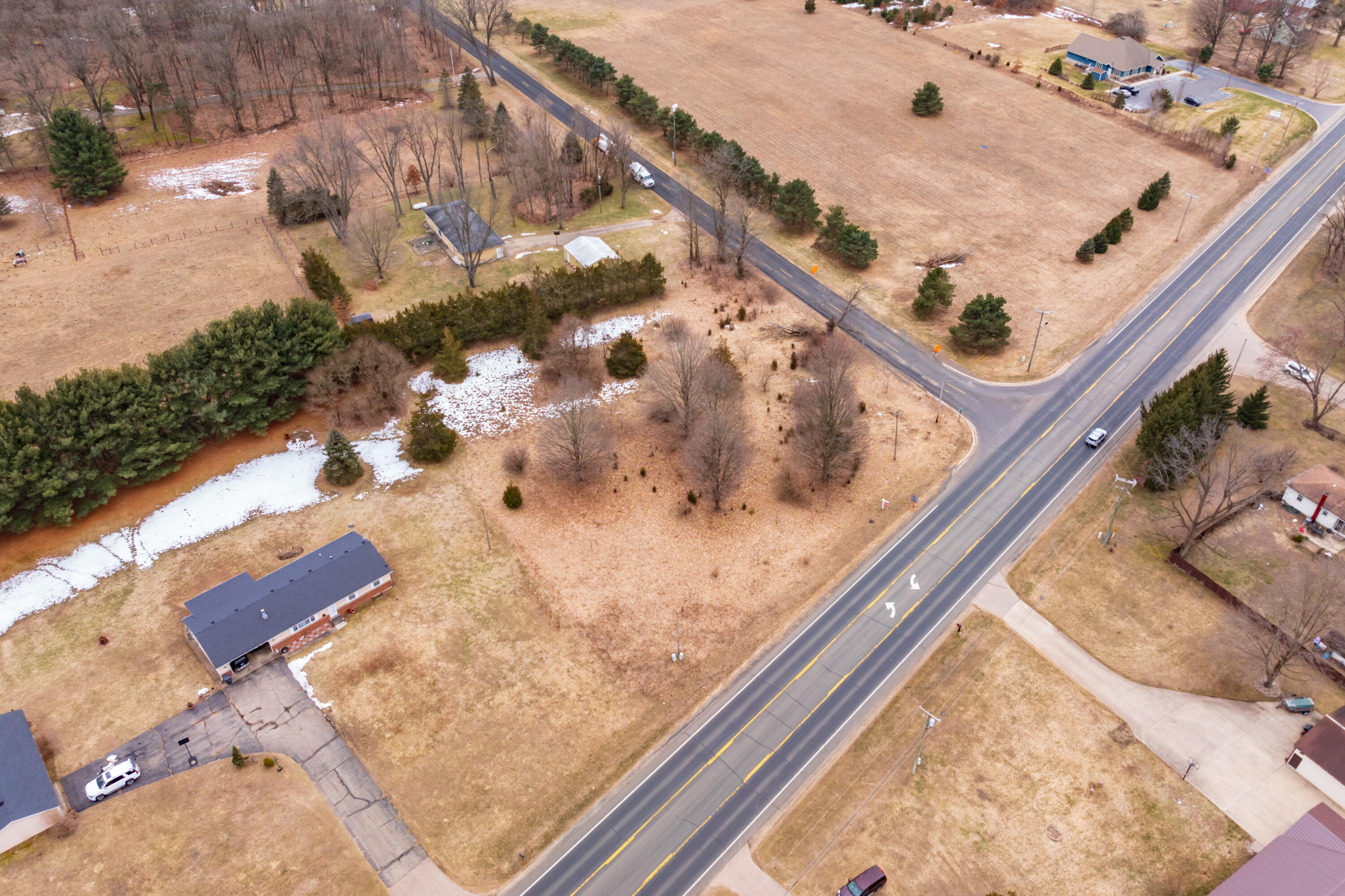 22889 Red Arrow Highway Mattawan, MI 49071 - Photo 12 of 15 Red_Arrow_Hwy_VL_Mattawan_49071-3