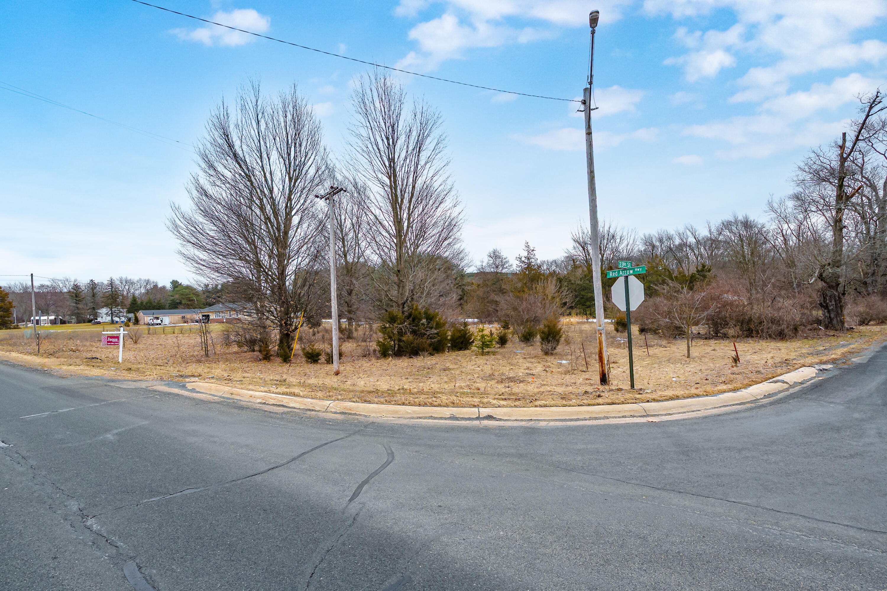 22889 Red Arrow Highway Mattawan, MI 49071 - Photo 7 of 15 Red_Arrow_Hwy_VL_Mattawan_49071-14