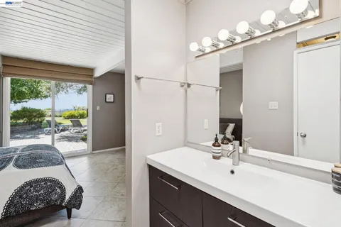 $1,795,000 | 5842 Highwood Road, Castro Valley, CA 94552