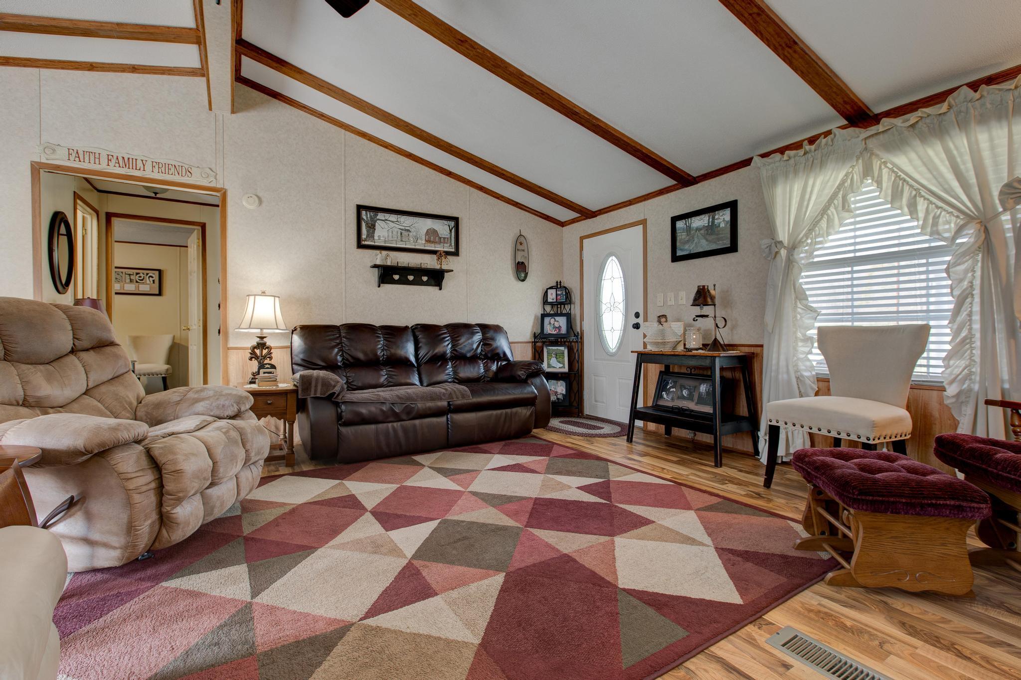 9600 Cranston Road Morehead, KY 40351 - Photo 6 of 13 261A6457_8_9