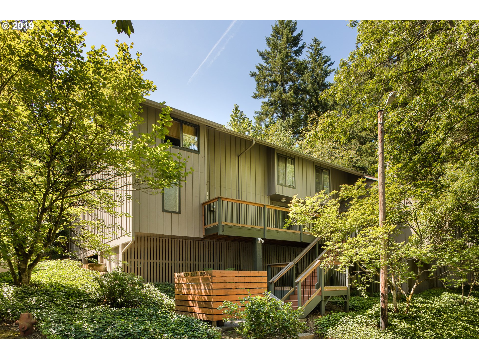 5567 Southwest Multnomah Boulevard Portland, OR 97219 - Photo 1 of 26
