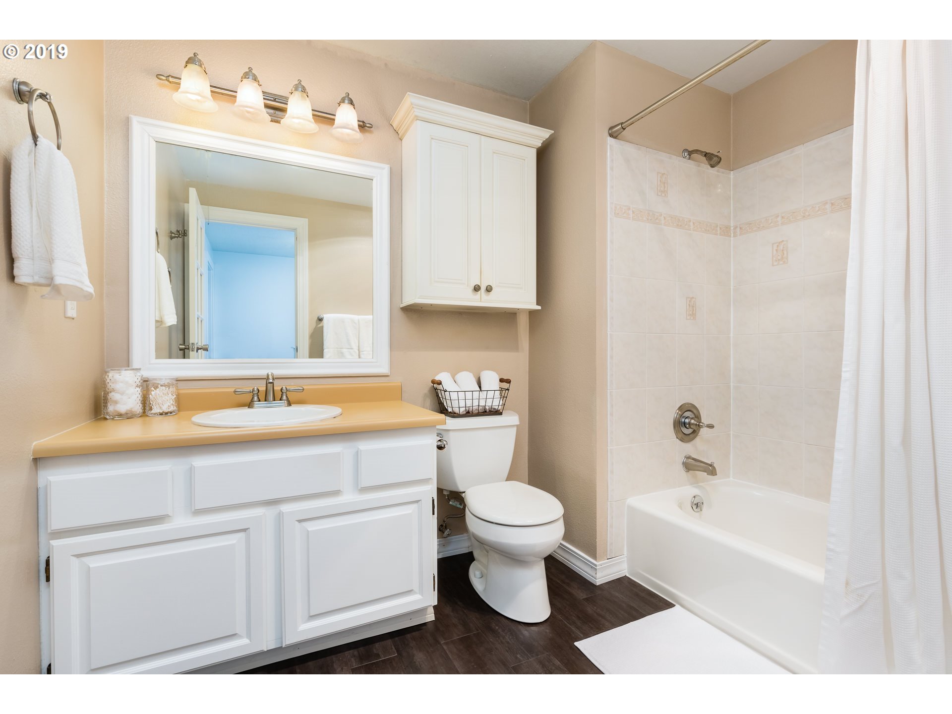 5567 Southwest Multnomah Boulevard Portland, OR 97219 - Photo 18 of 26