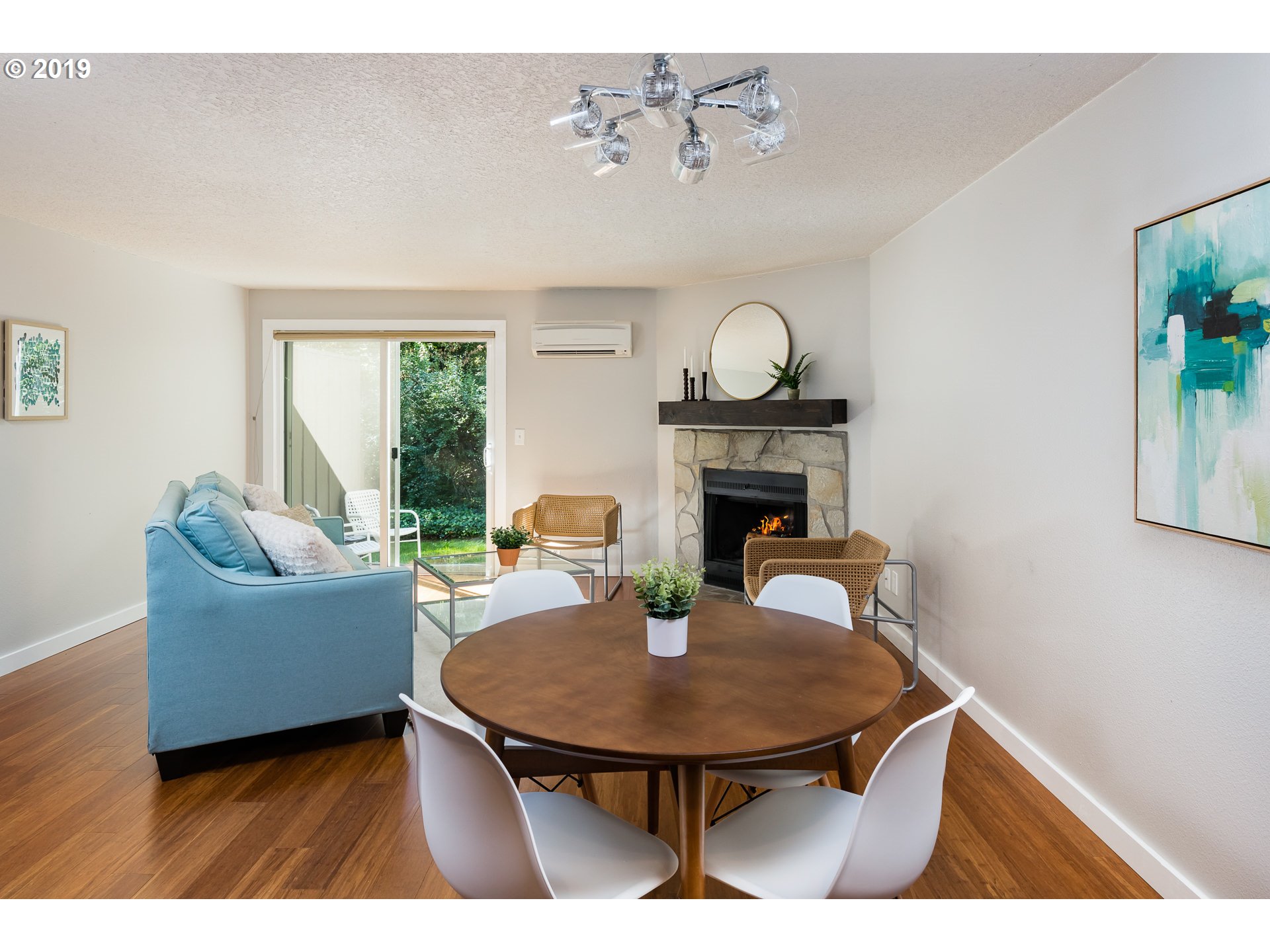 5567 Southwest Multnomah Boulevard Portland, OR 97219 - Photo 5 of 26