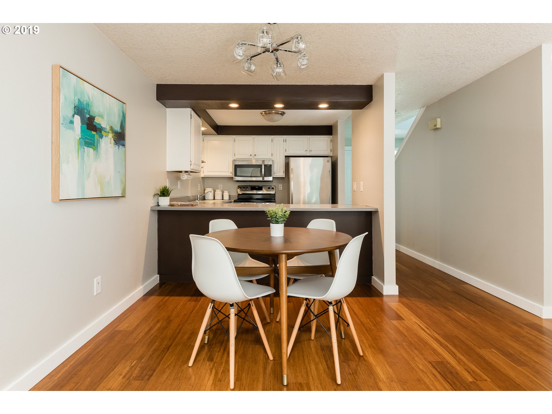 5567 Southwest Multnomah Boulevard Portland, OR 97219 - Photo 8 of 26