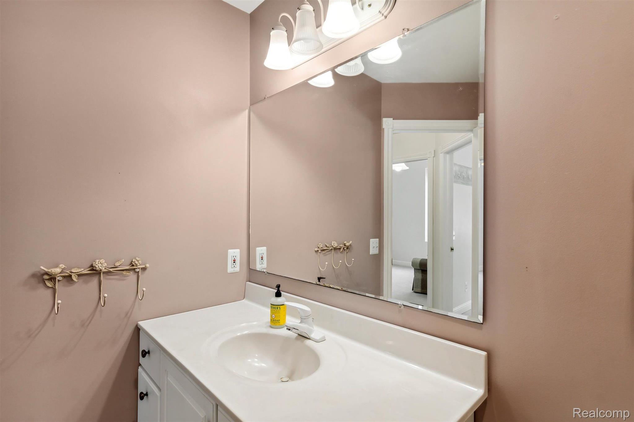 930 Gulley Road Howell, MI 48843 - Photo 25 of 44 Gallery Image 25