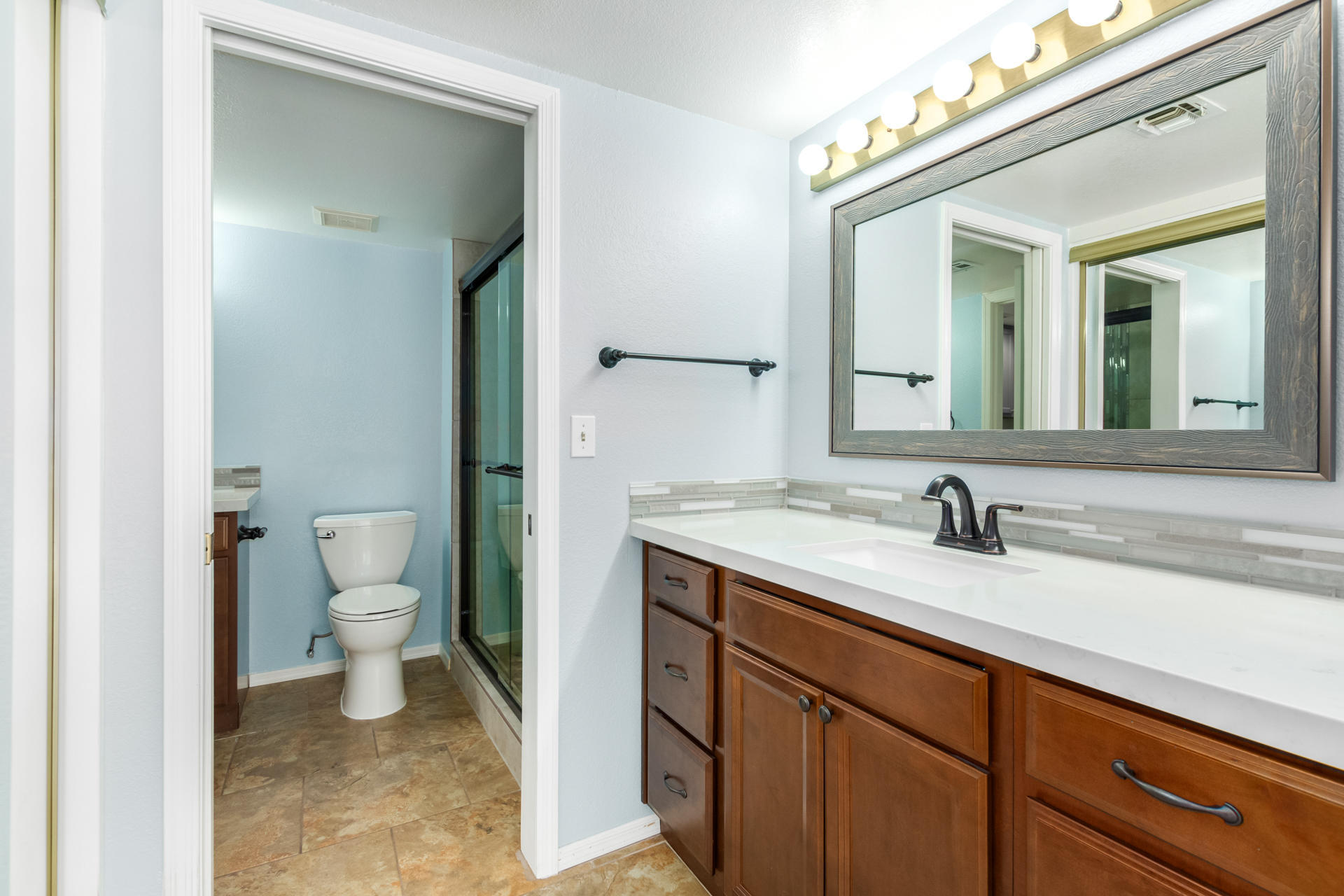 134 East Beck Lane Phoenix, AZ 85022 - Photo 13 of 25 0016-Beck-16