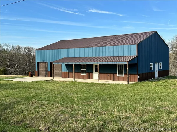 $389,900 | 27286 Forbes Road, Edwards, MO 65326