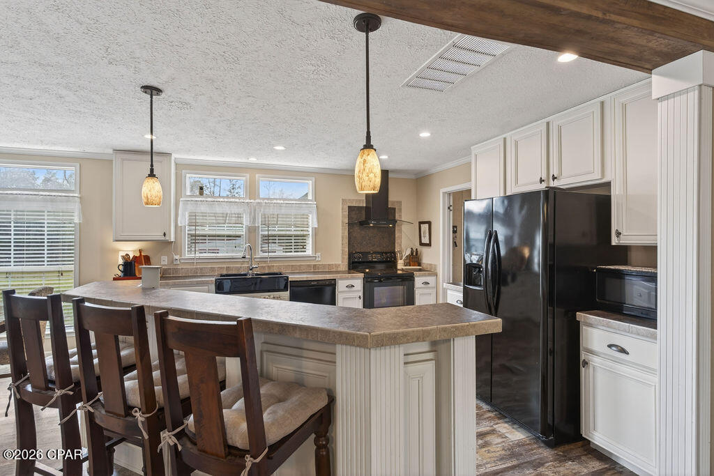 2735 Chipley Street Cottondale, FL 32431 - Photo 11 of 35